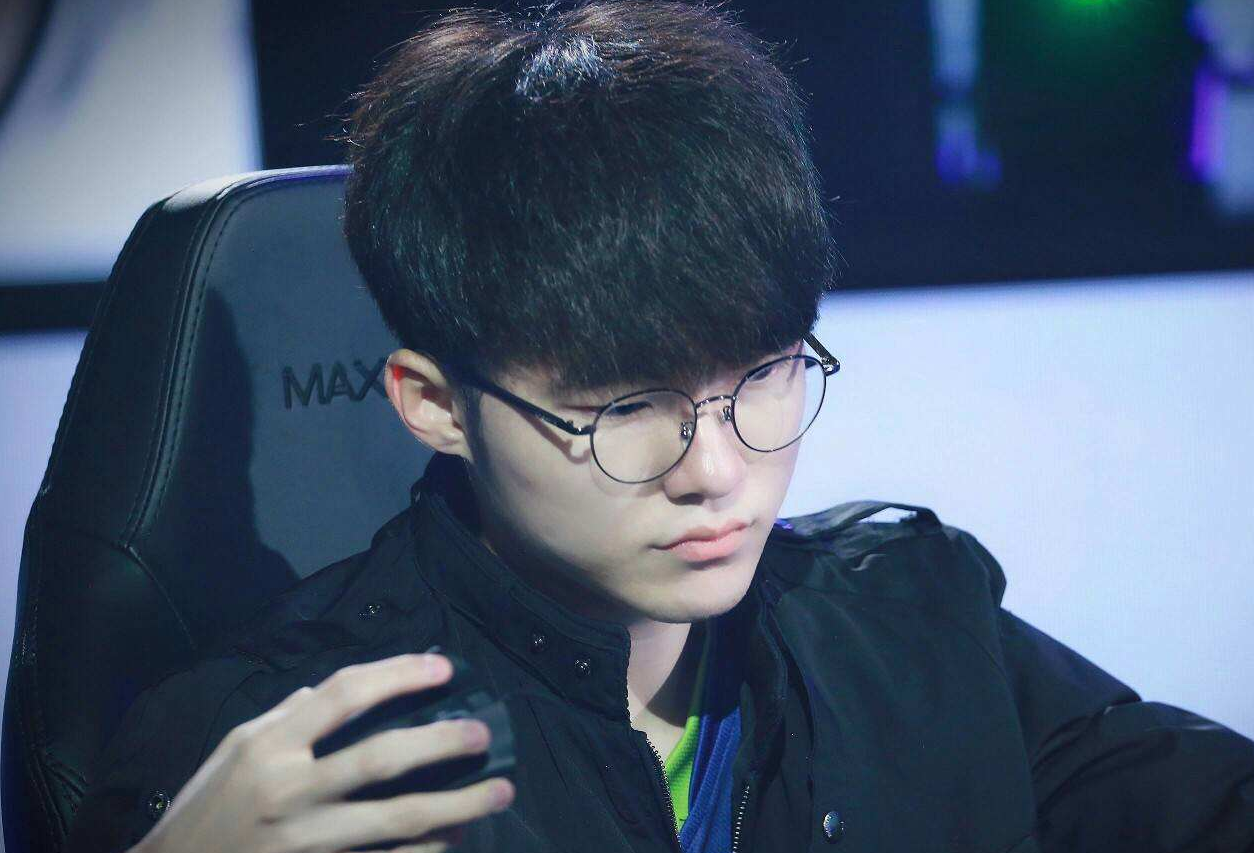底滚起 底滚起